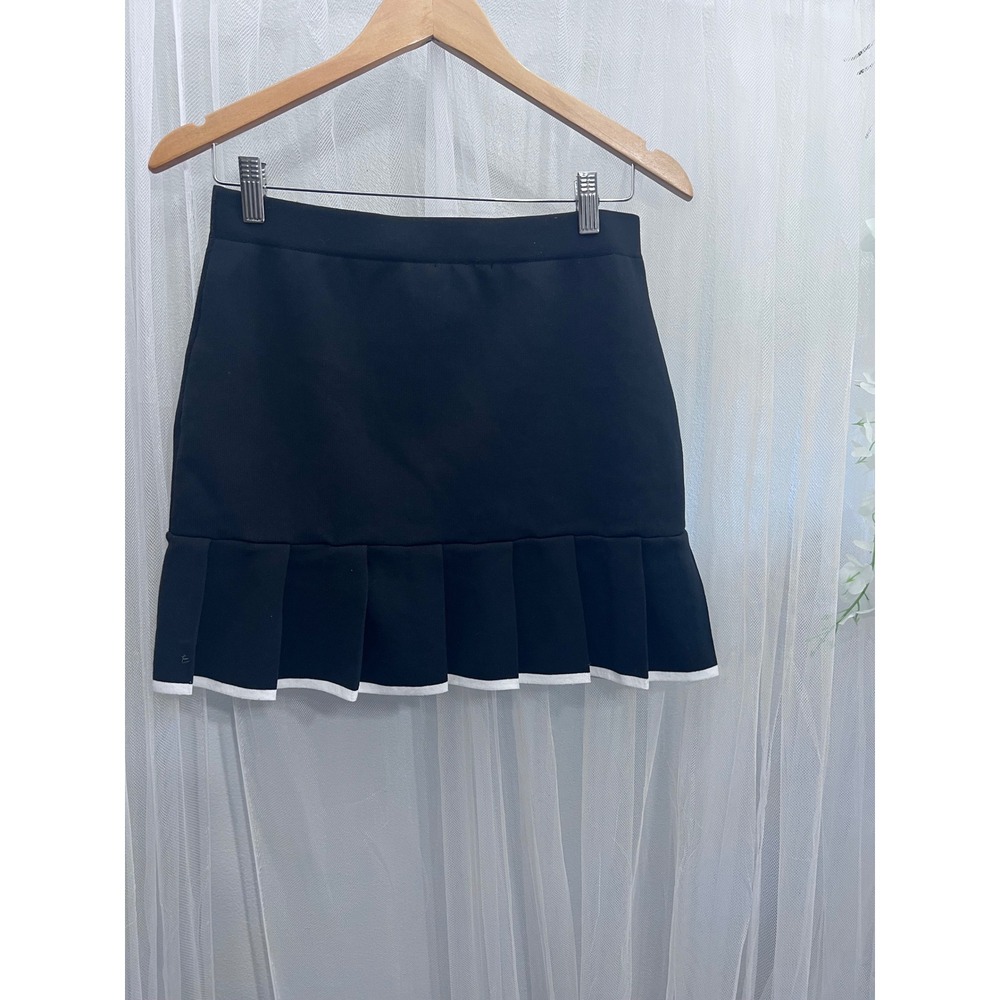 Sincerely Jules Black Pleated Hem Mini Skirt White Contrast Trim Size Large